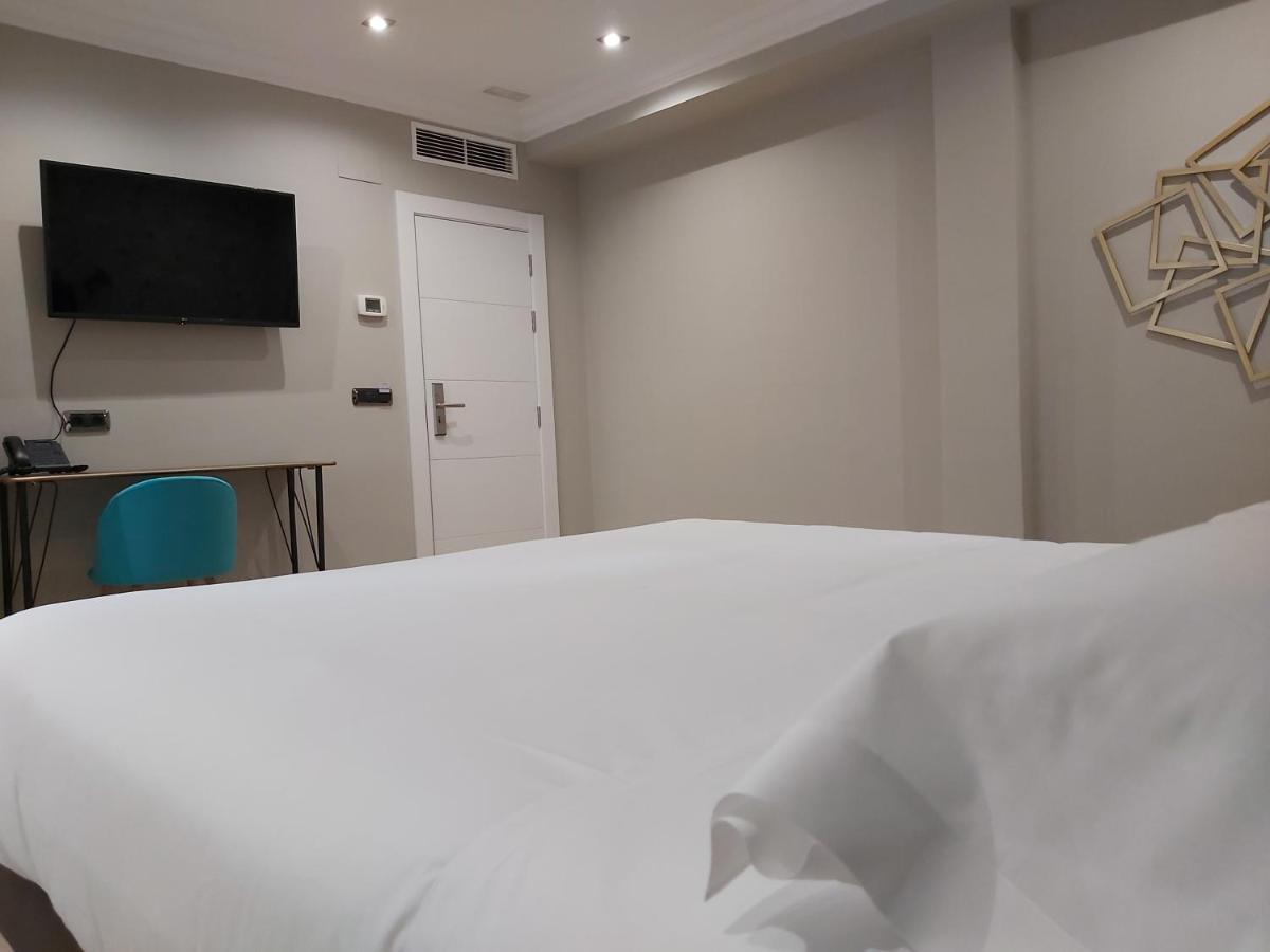 Micampus Burgos Centro Student Residence Экстерьер фото